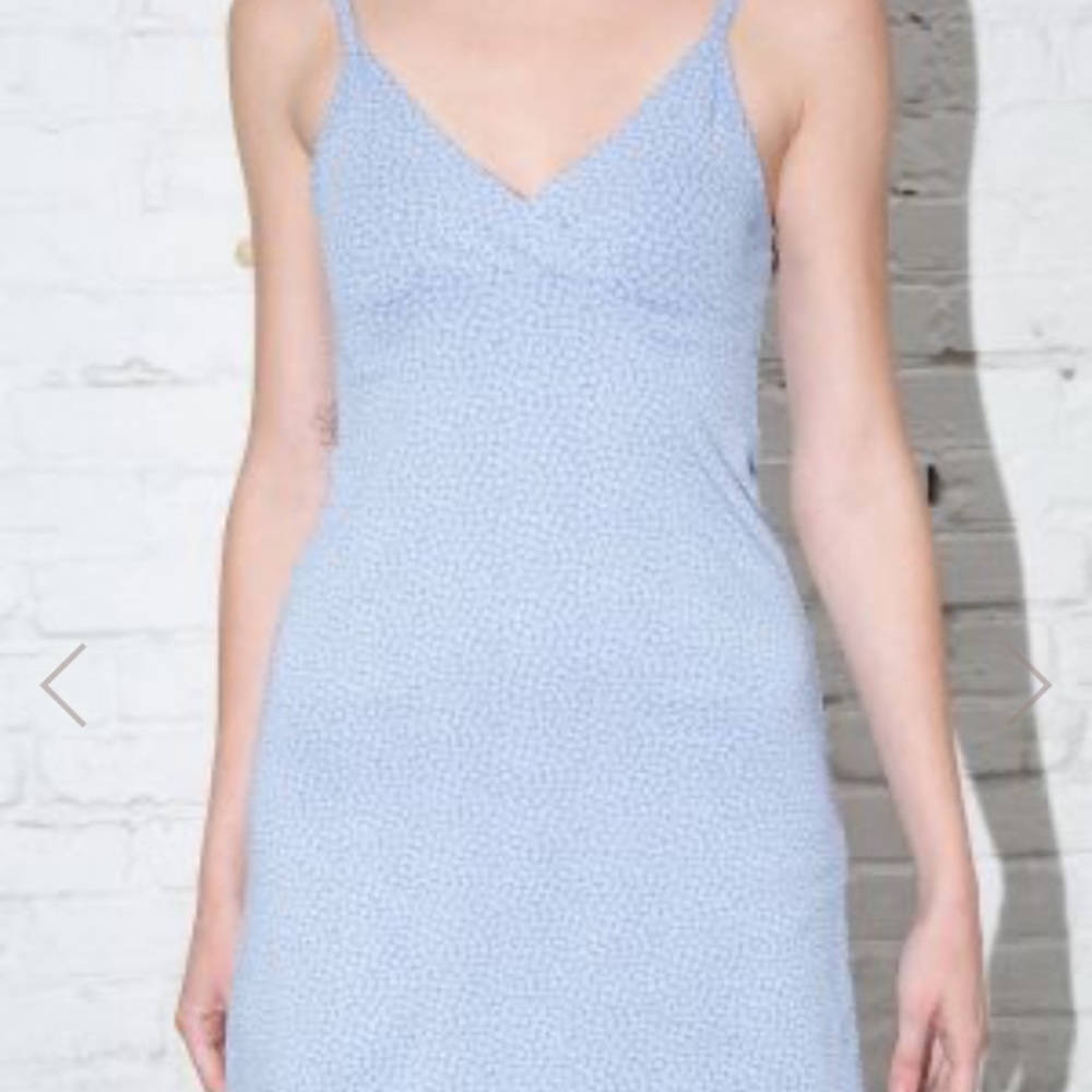 brandy melville “amara dress” ☽